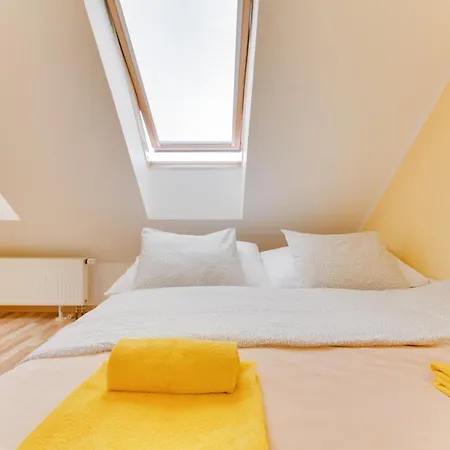Jane's Charming Apartament *
